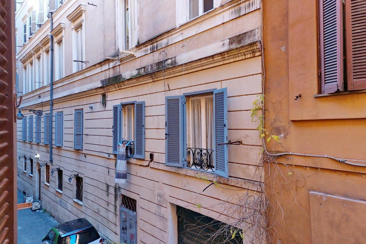 Ych-bright Navona Appartement