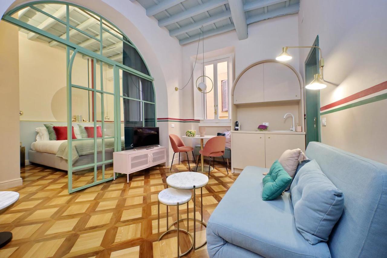 Ych-bright Navona Appartement